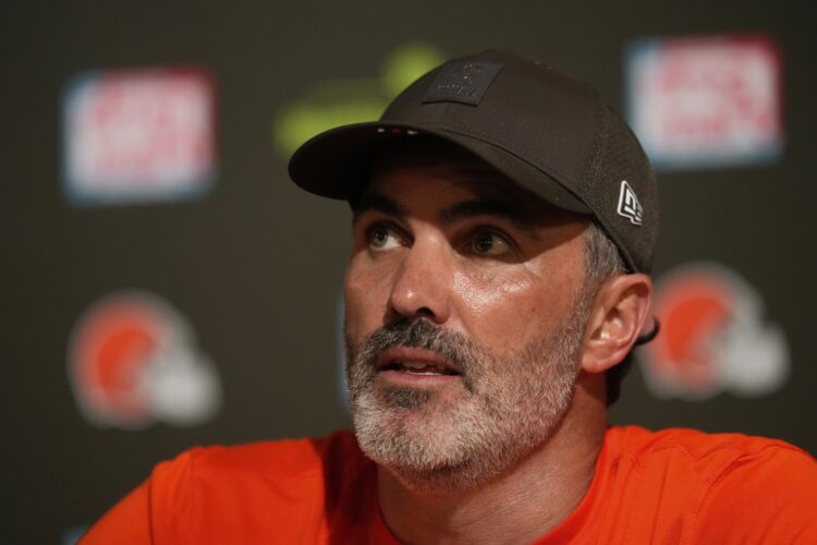 Browns’ defense continues dominating, winning ugly